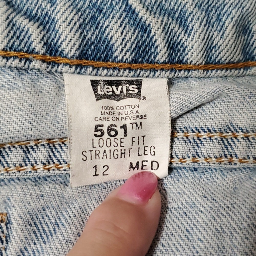 LEVI'S loose fit Straight Leg distressed 12 Med. - Picture 5 of 14
